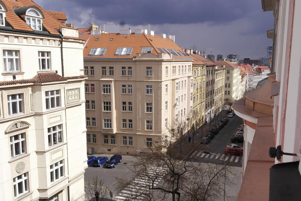 Tower Apartment Prag Rum bild