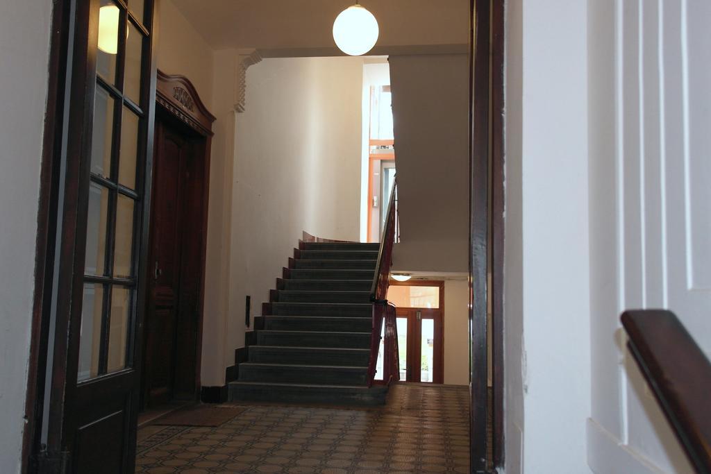 Tower Apartment Prag Rum bild