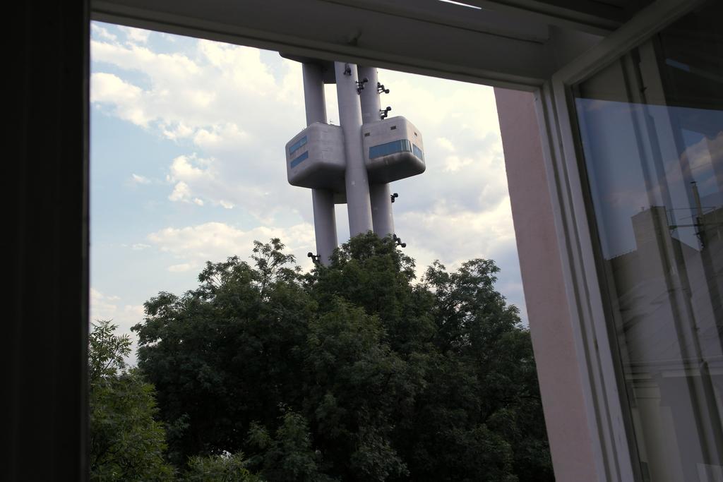 Tower Apartment Prag Rum bild